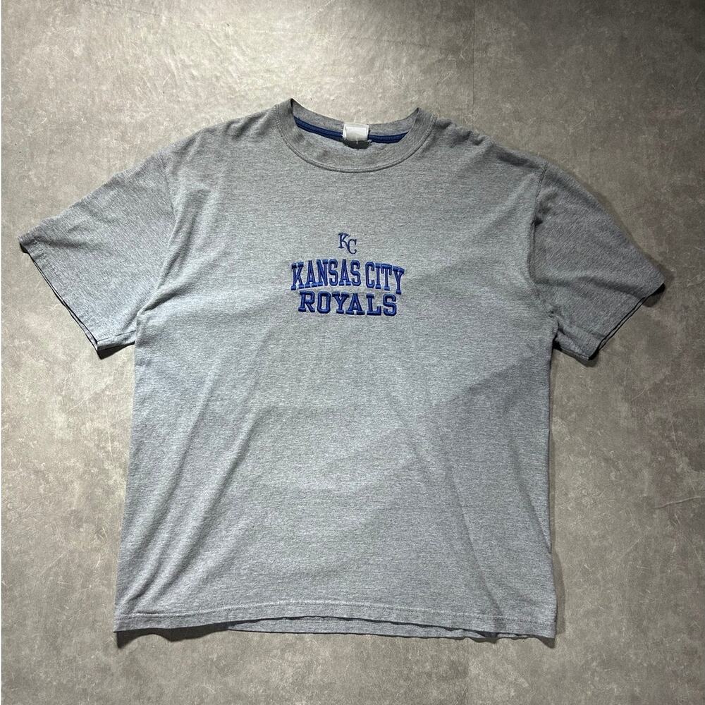 2000s Vintage Kansas City Royals Embroidered Gray T Shirt -XL